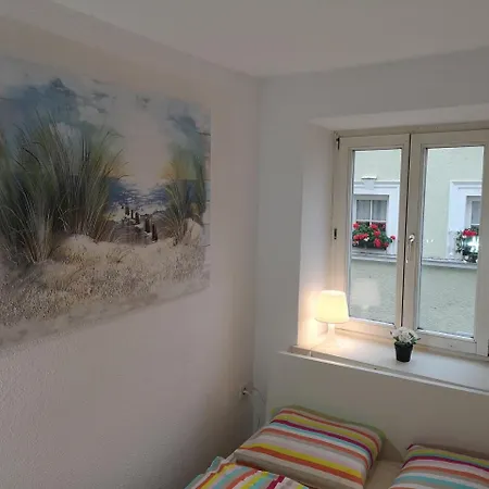 Old Town Apartment *